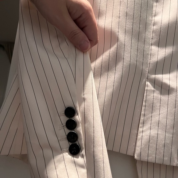 Great summer blazer - Picture 3 of 5